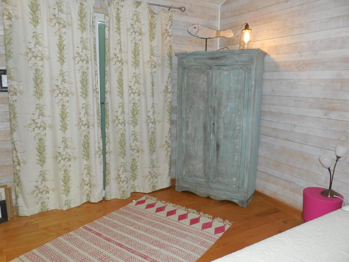La Maison Bleue LʼIsle-sur-la-Sorgue Eksteriør bilde