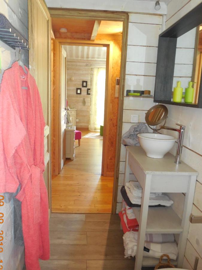La Maison Bleue LʼIsle-sur-la-Sorgue Eksteriør bilde